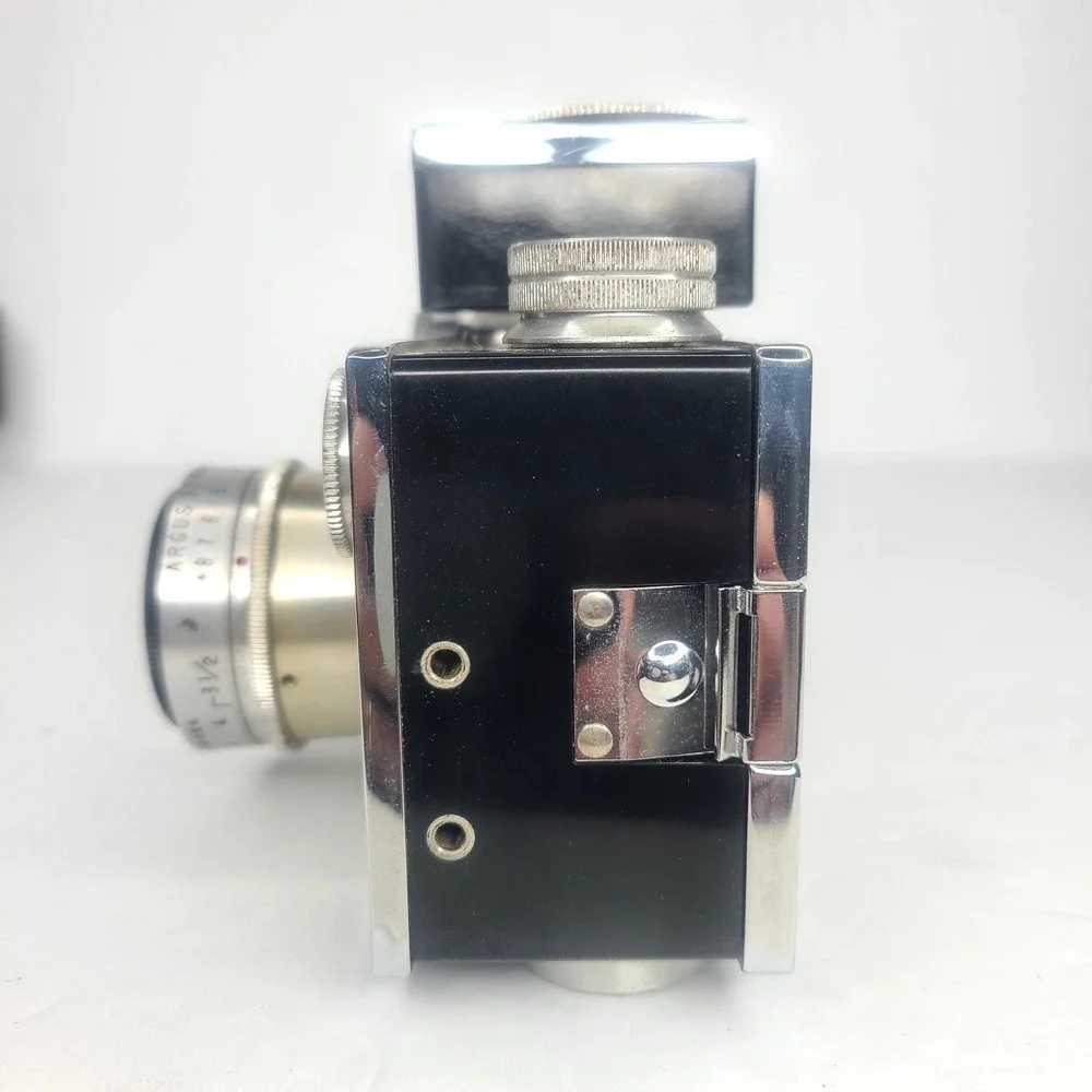 Argus‎ C3 35mm Camera 50mm F3.5 Lens TAN With Case Vintage Brick UNTESTED